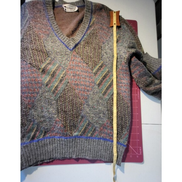 Vintage Womens Italy Wool Argyle Geometric Knit V neck  Dark Aacademia sweater S - Picture 10 of 12
